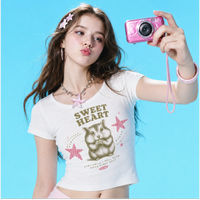 SWEET HEART — Hamster tee on model